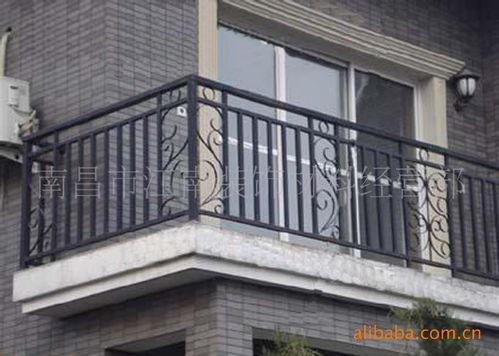 鋅鋼陽臺(tái)護(hù)欄