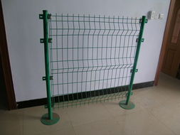 供應(yīng)高速公路護欄網(wǎng) 高速公路隔離柵 高速公路圍欄